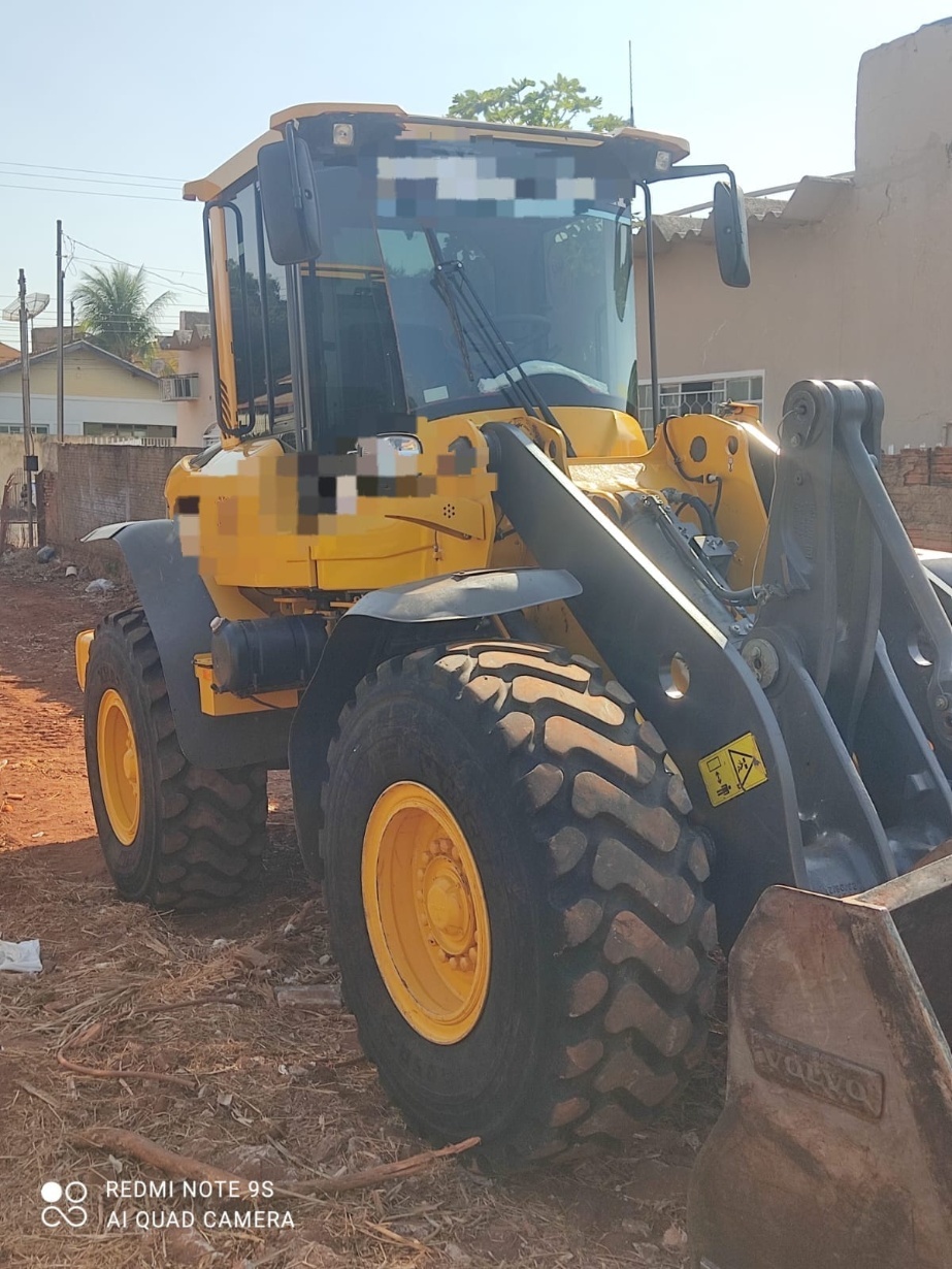 Pá Carregadeira Volvo L70F ano 2022 - L70F - Máquinas de Linha Amarela