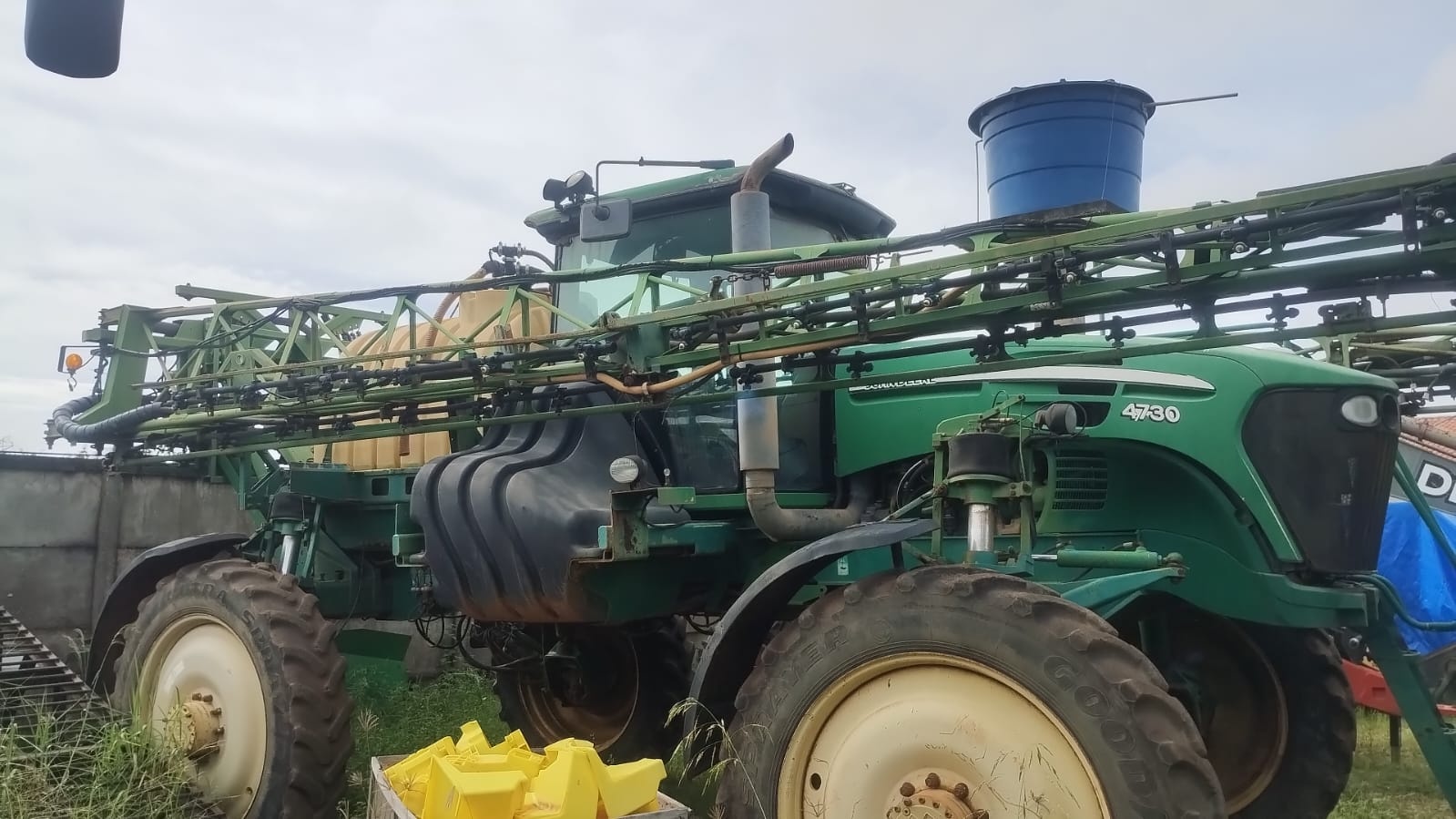 Pulverizador Autopropelido John Deere 4730 ano 2012 - 4730 - Máquinas Agrícolas