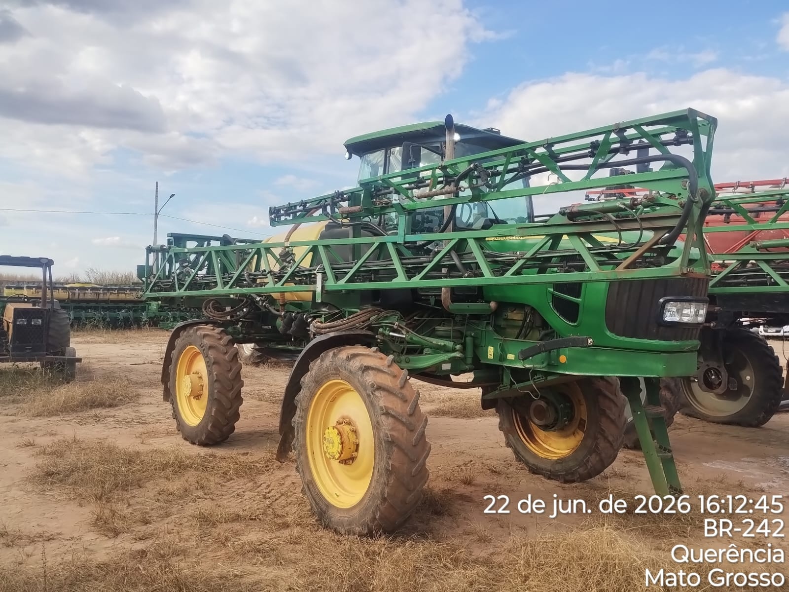Pulverizador Autopropelido John Deere 4630 ano 2015 - 4630 - Máquinas Agrícolas