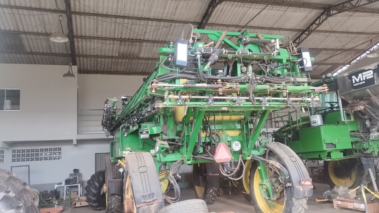 Pulverizador Autopropelido John Deere M4030 ano 2019 - M4030 - Máquinas Agrícolas