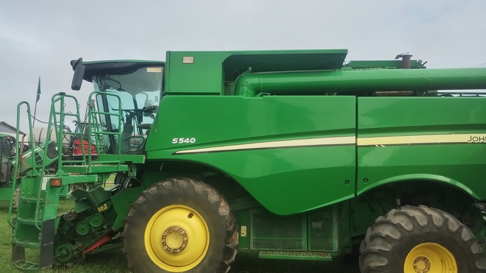 Colheitadeira John Deere S540 ano 2016 - S540 - Máquinas Agrícolas