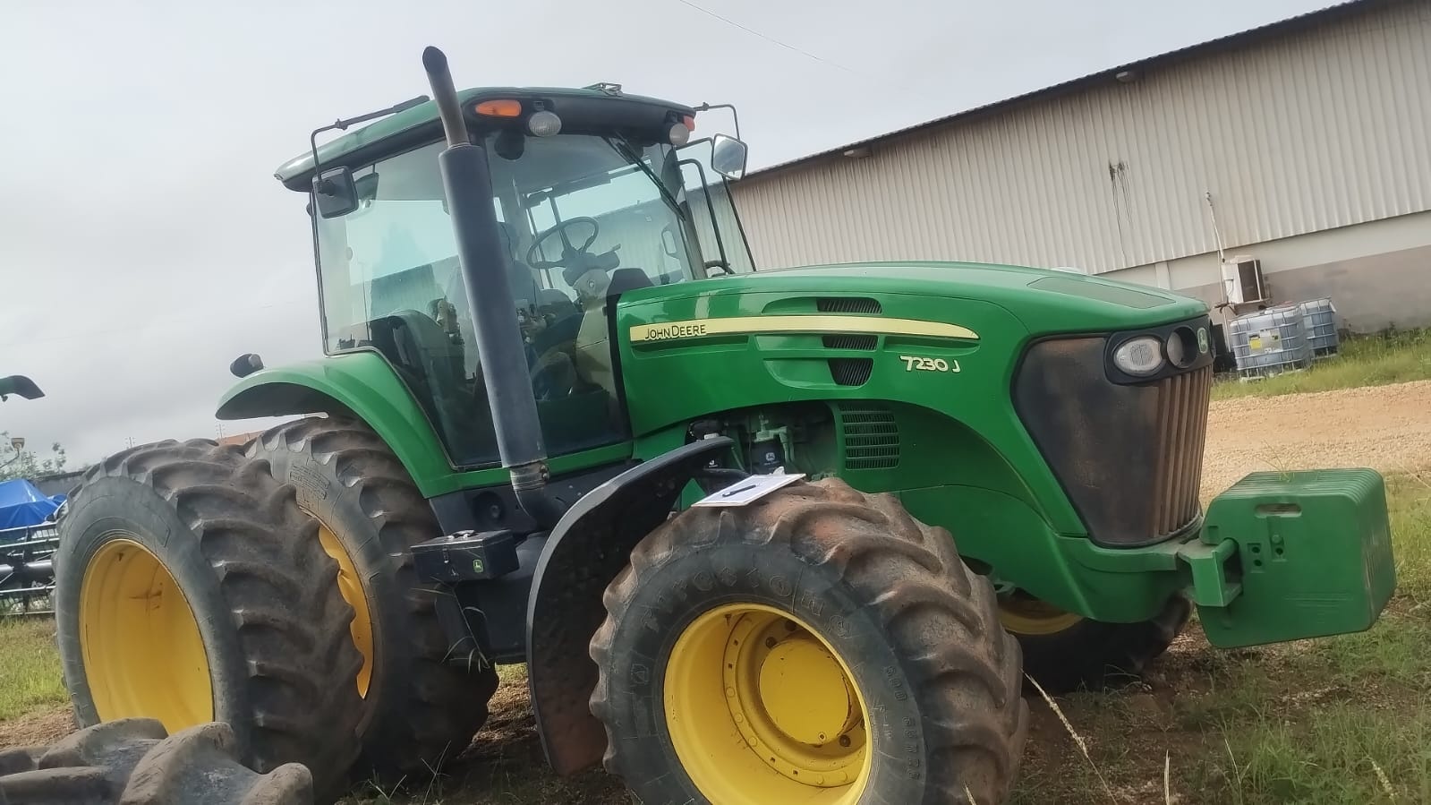 Trator John Deere 7230J ano 2018 - 7230J - Máquinas Agrícolas