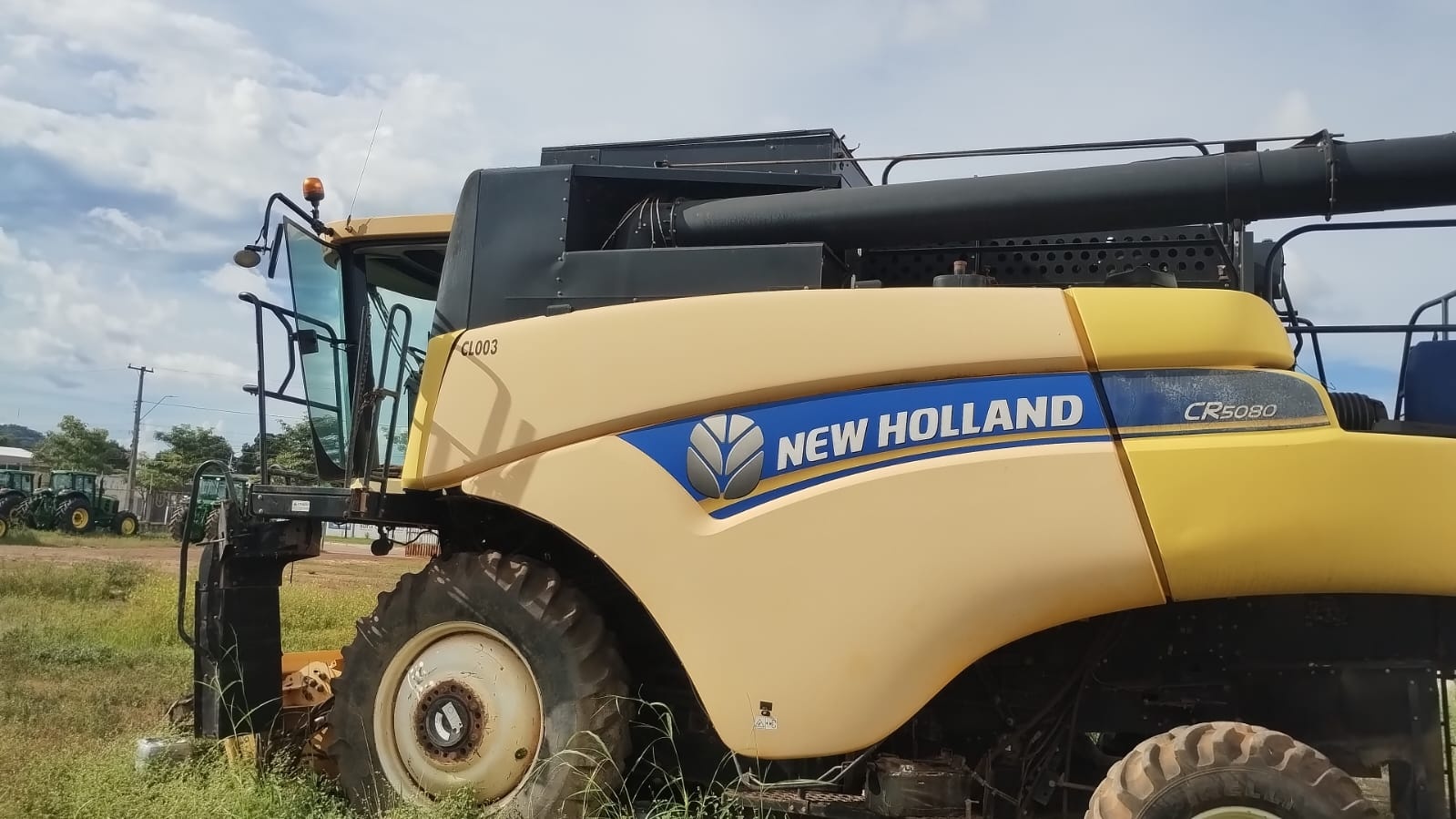 Colheitadeira New Holland CR5080 ano 2012 - CR5080 - Máquinas Agrícolas
