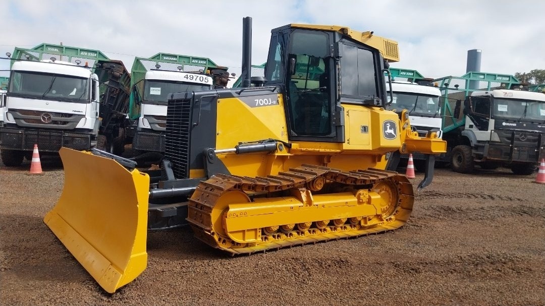 Trator de Esteira John Deere 700J ano 2021