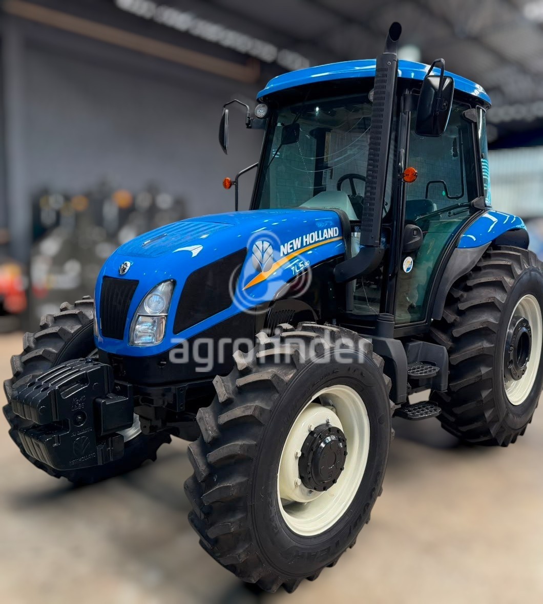 Trator New Holland TL5.80 ano 2021 - TL5.80 - Máquinas Agrícolas