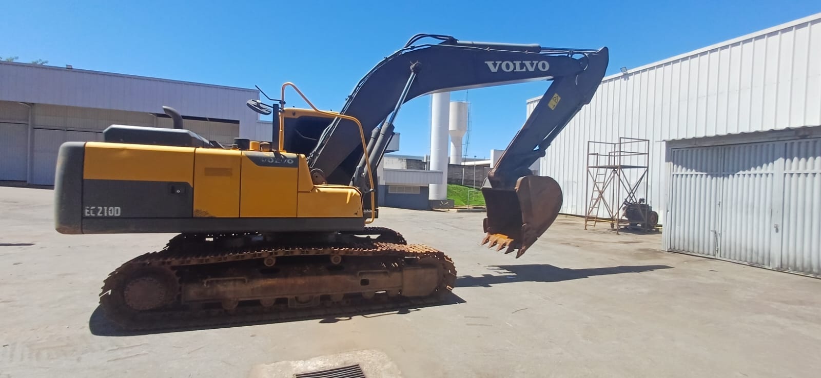 Escavadeira Volvo EC210D ano 2020 - EC210D - Máquinas de Linha Amarela