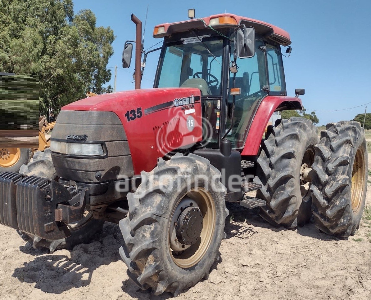 Trator Case Maxxum 135 ano 2013 - Maxxum 135 - Máquinas Agrícolas