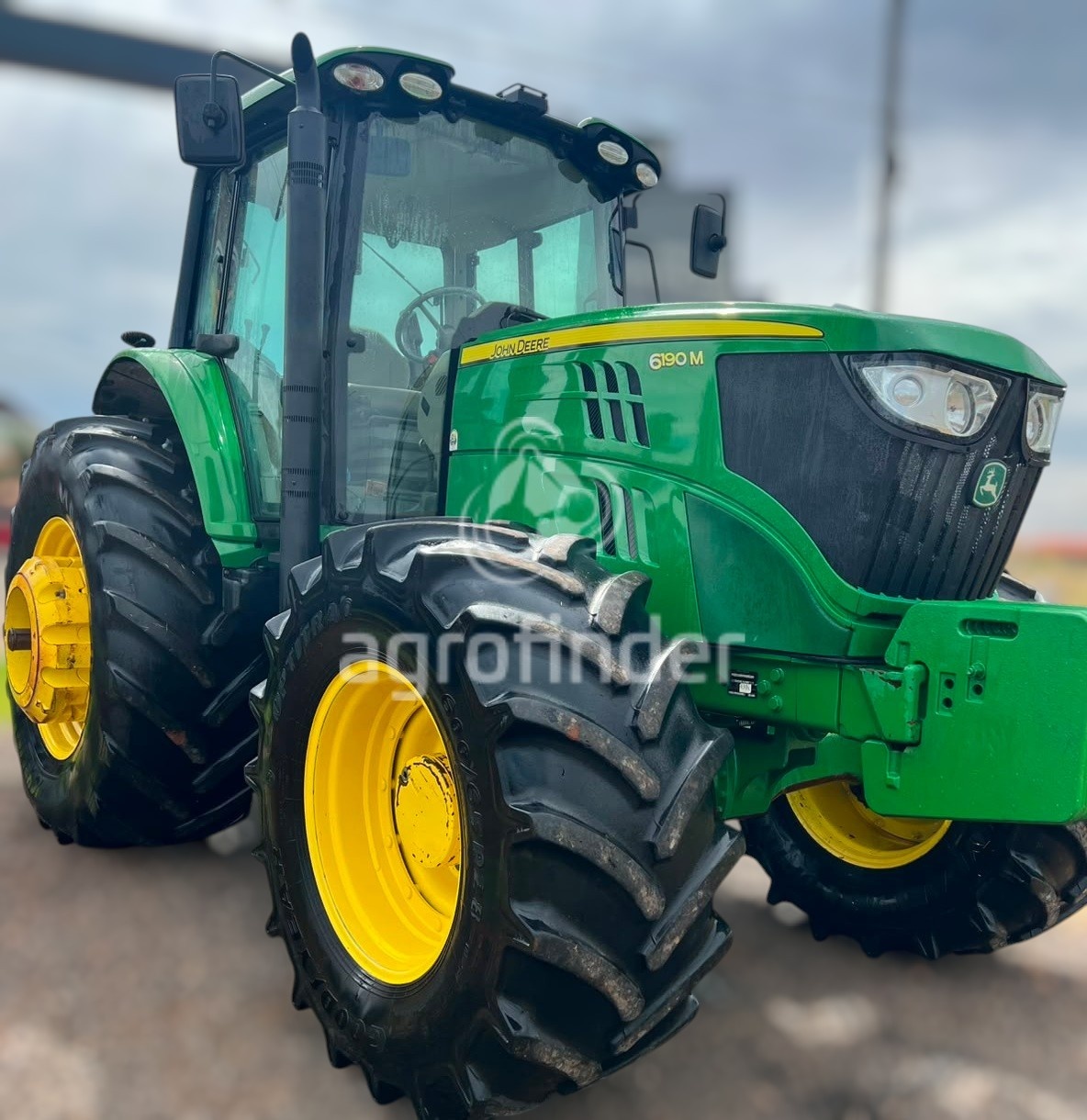 Trator John Deere 6190M ano 2022 - 6190M - Máquinas Agrícolas