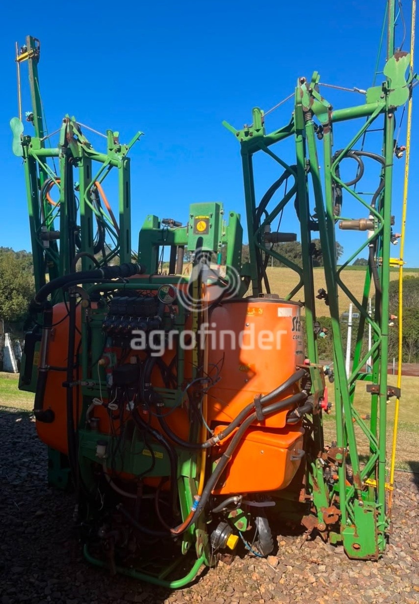 Pulverizador Stara Corisco 700 ano 2014