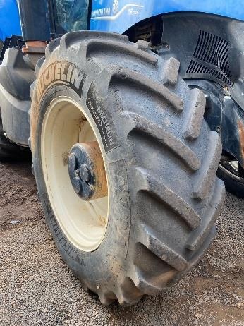 Trator New Holland T8.355 ano 2021