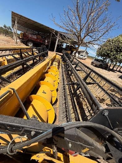 Plaina Agrícola New Holland PL25  ano 2021