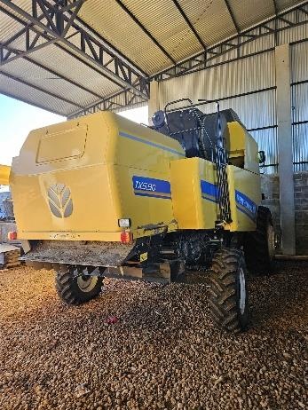 Colheitadeira New Holland TX5.90 ano 2023