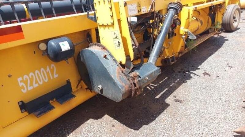 Trator New Holland 8630 ano 2021