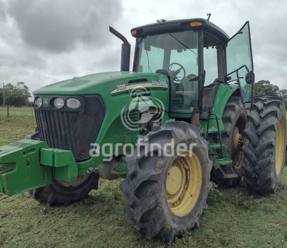 Trator John Deere 7815 ano 2010