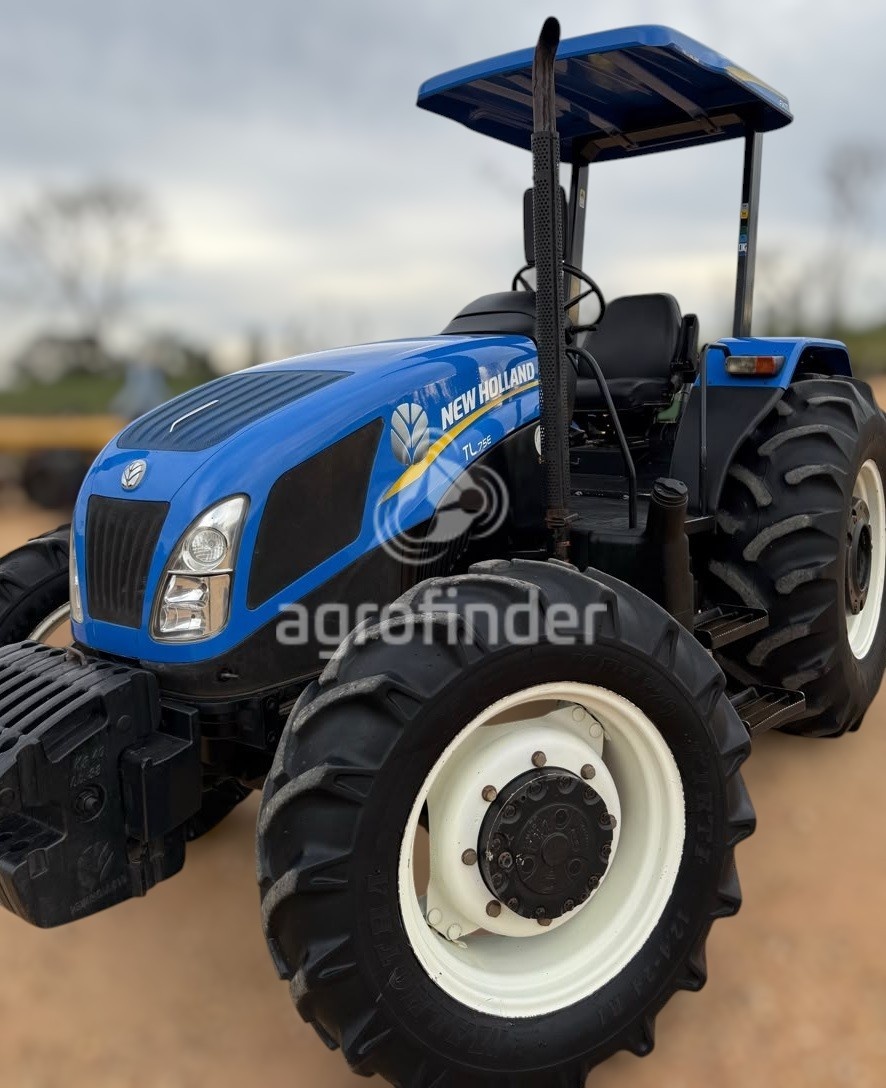 Trator New Holland TL 75E ano 2015 - TL 75E - Máquinas Agrícolas