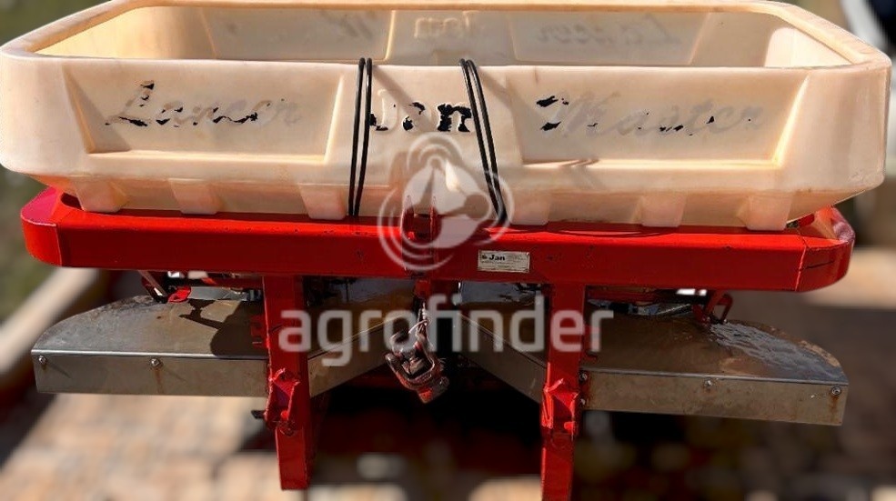 Distribuidor Jan Lancer Master 1200 ano 2003 - Lancer Master 1200 - Implementos para Manutenção