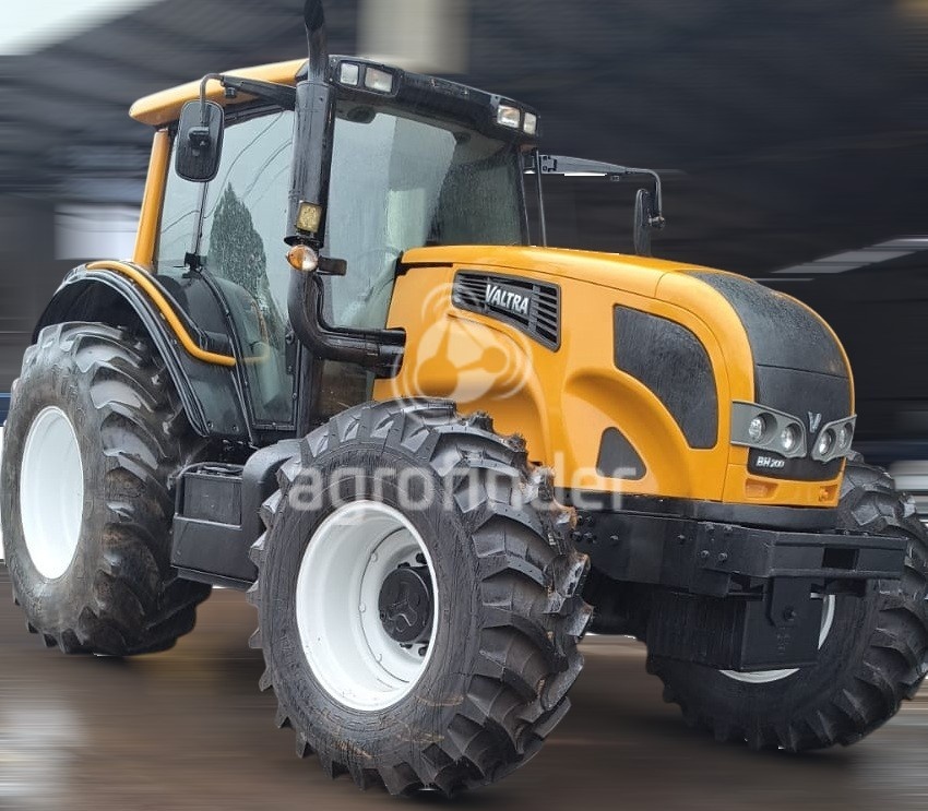 Trator Valtra BH200 ano 2013 - BH200 - Máquinas Agrícolas