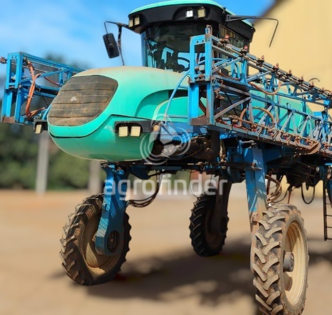 Pulverizador Autopropelido Montana Parruda MA 3027 HS ano 2010