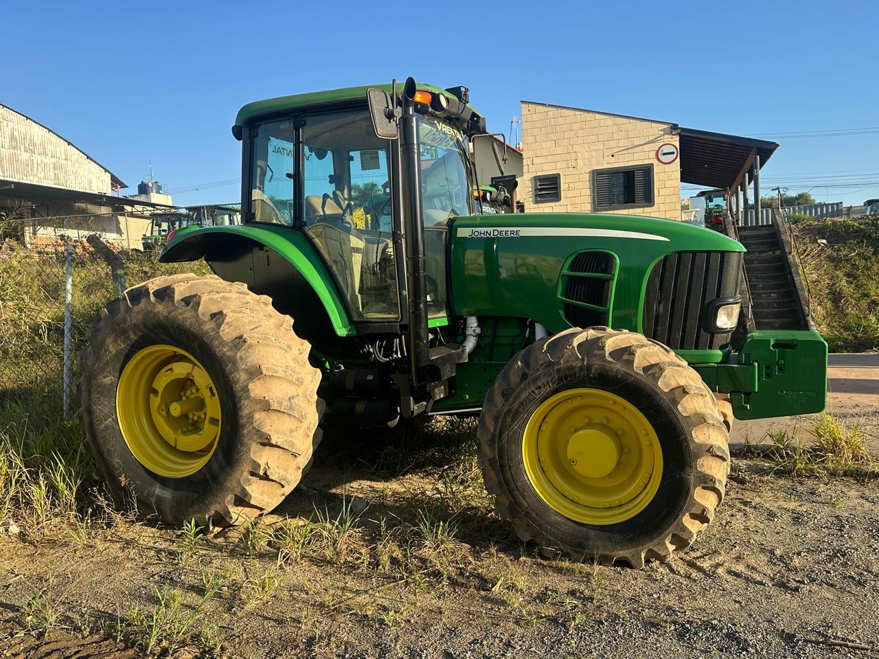 Trator John Deere 6190J ano 2019 - 6190J - Máquinas Agrícolas