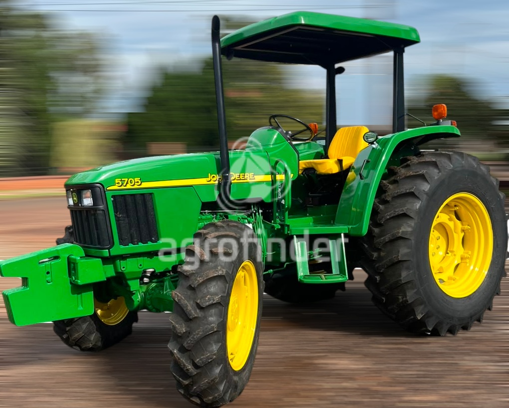 Trator John Deere 5705 ano 2009 - 5705 - Máquinas Agrícolas