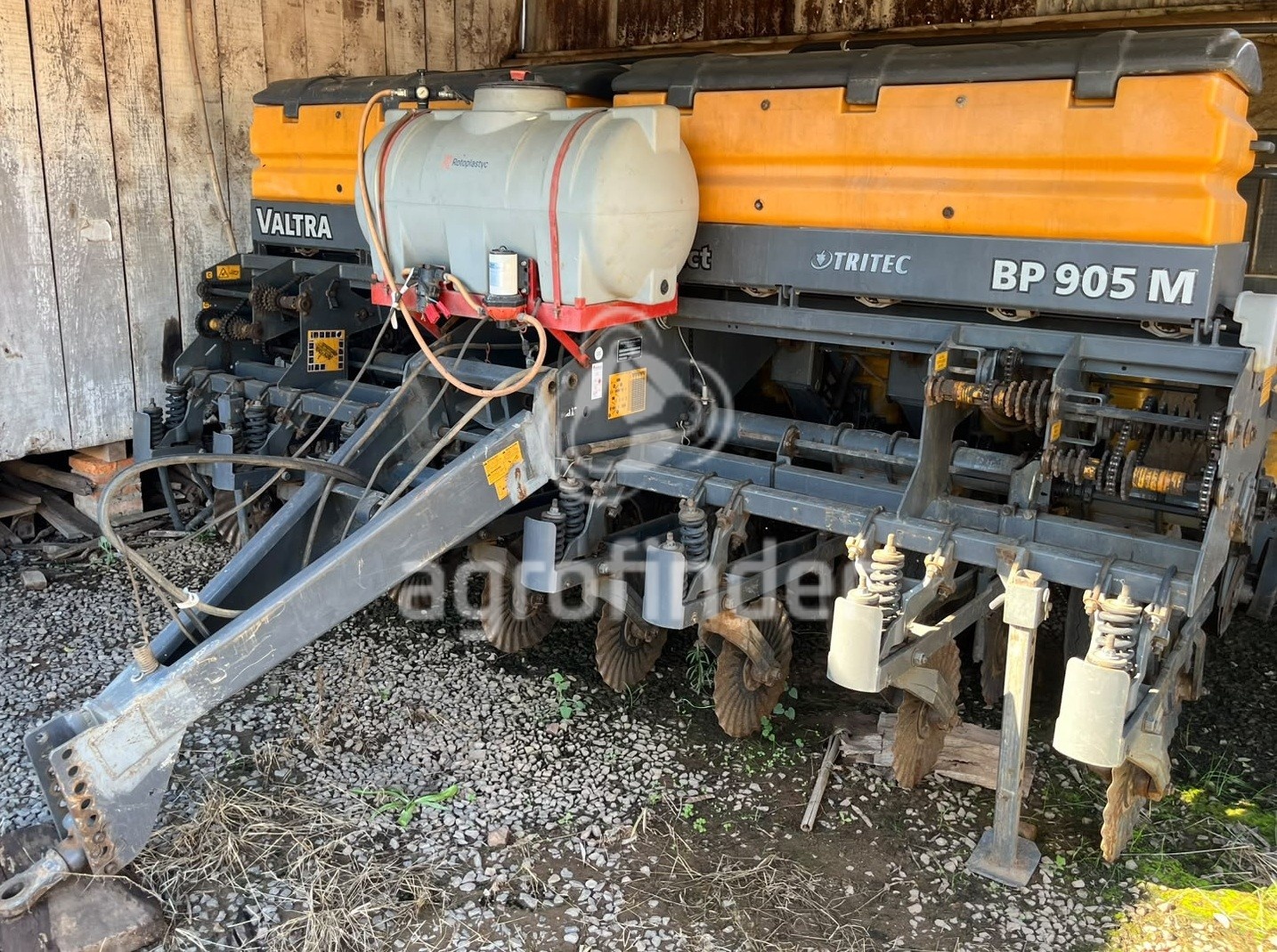 Plantadeira Valtra Hitech BP 905 M ano 2013