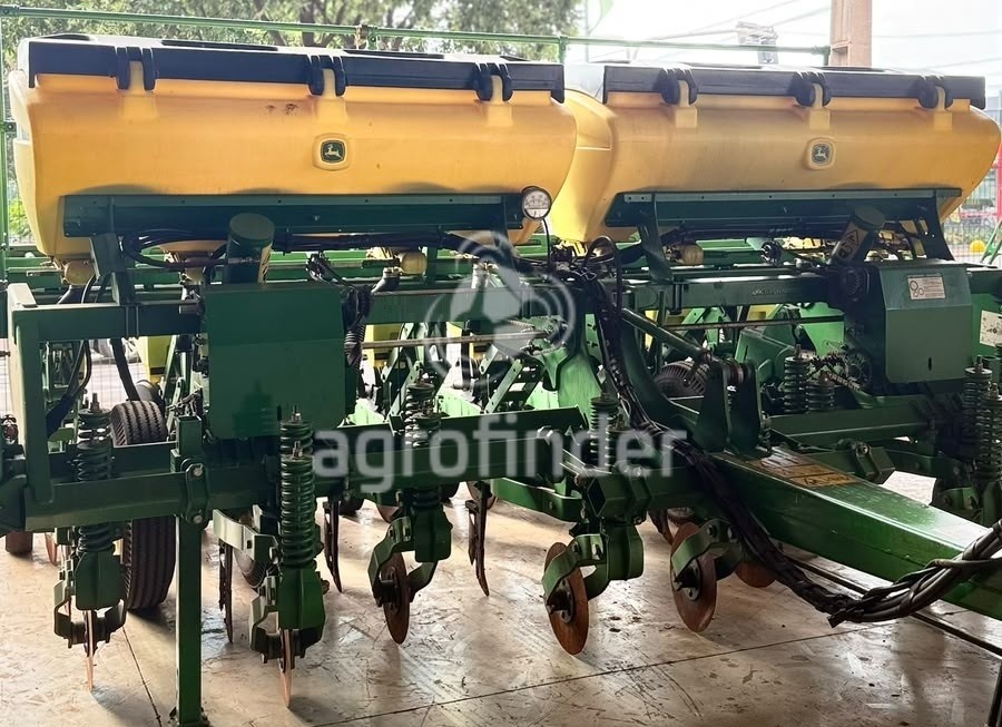 Plantadeira John Deere 1109 ano 2020 - 1109 - Implementos para Plantio