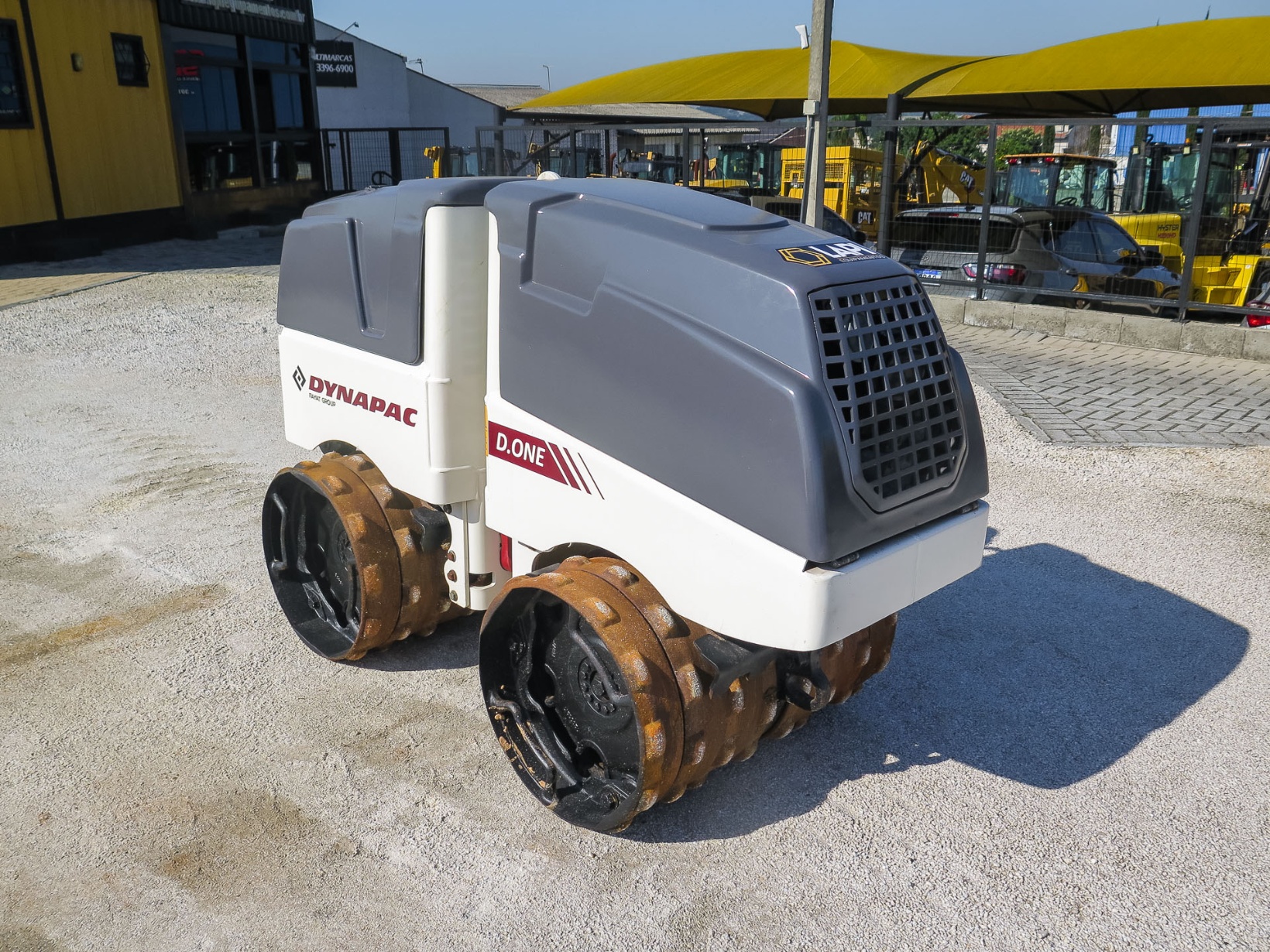 Rolo Compactador Dynapac D.one ano 2022 - D.one - Pavimentação e Infraestrutura