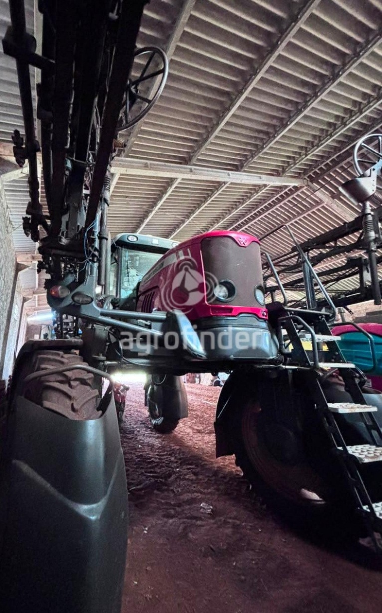 Pulverizador Autopropelido Massey Ferguson MF 9030 ano 2015