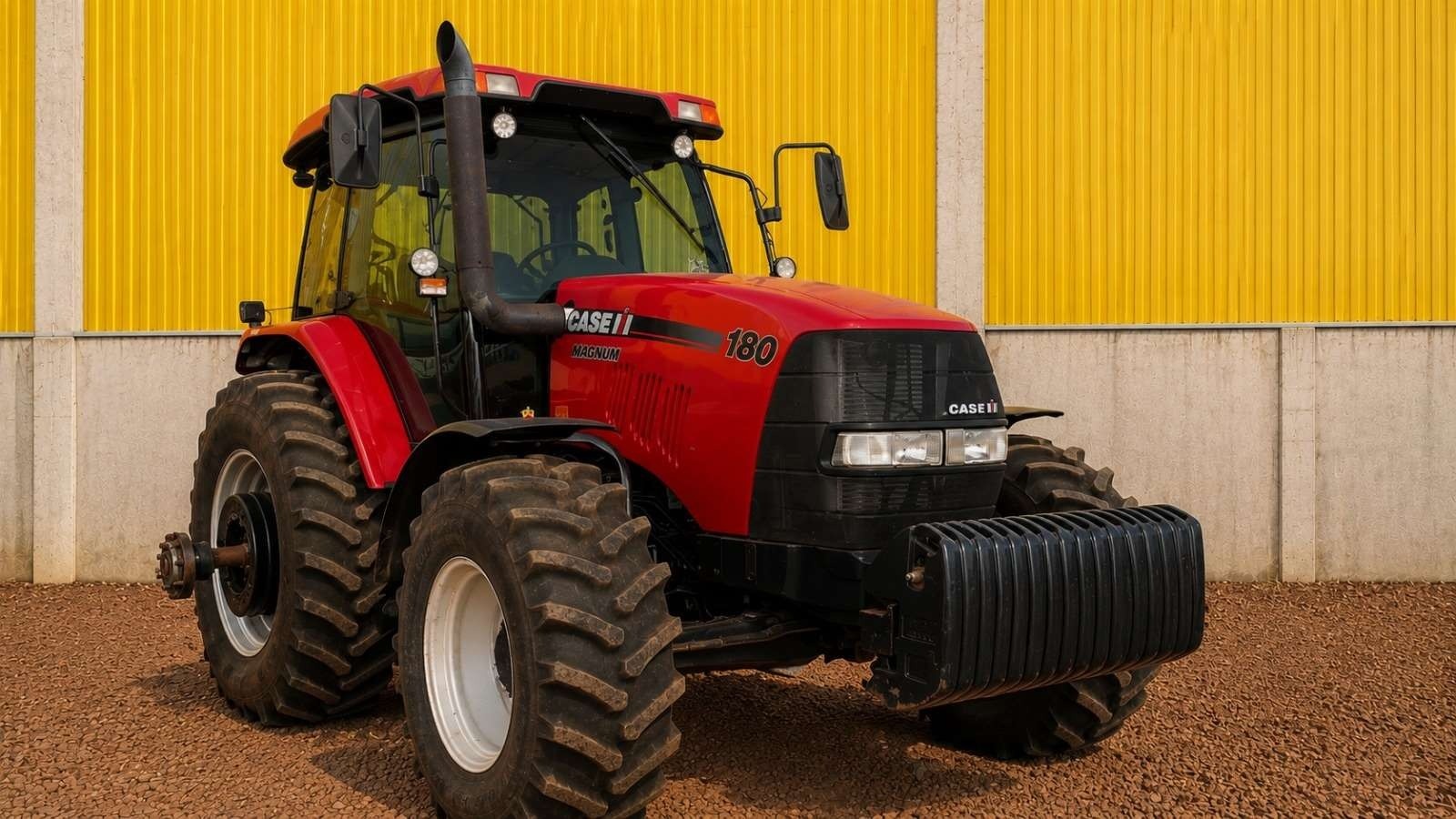 Trator Case Maxxum 180 ano 2011