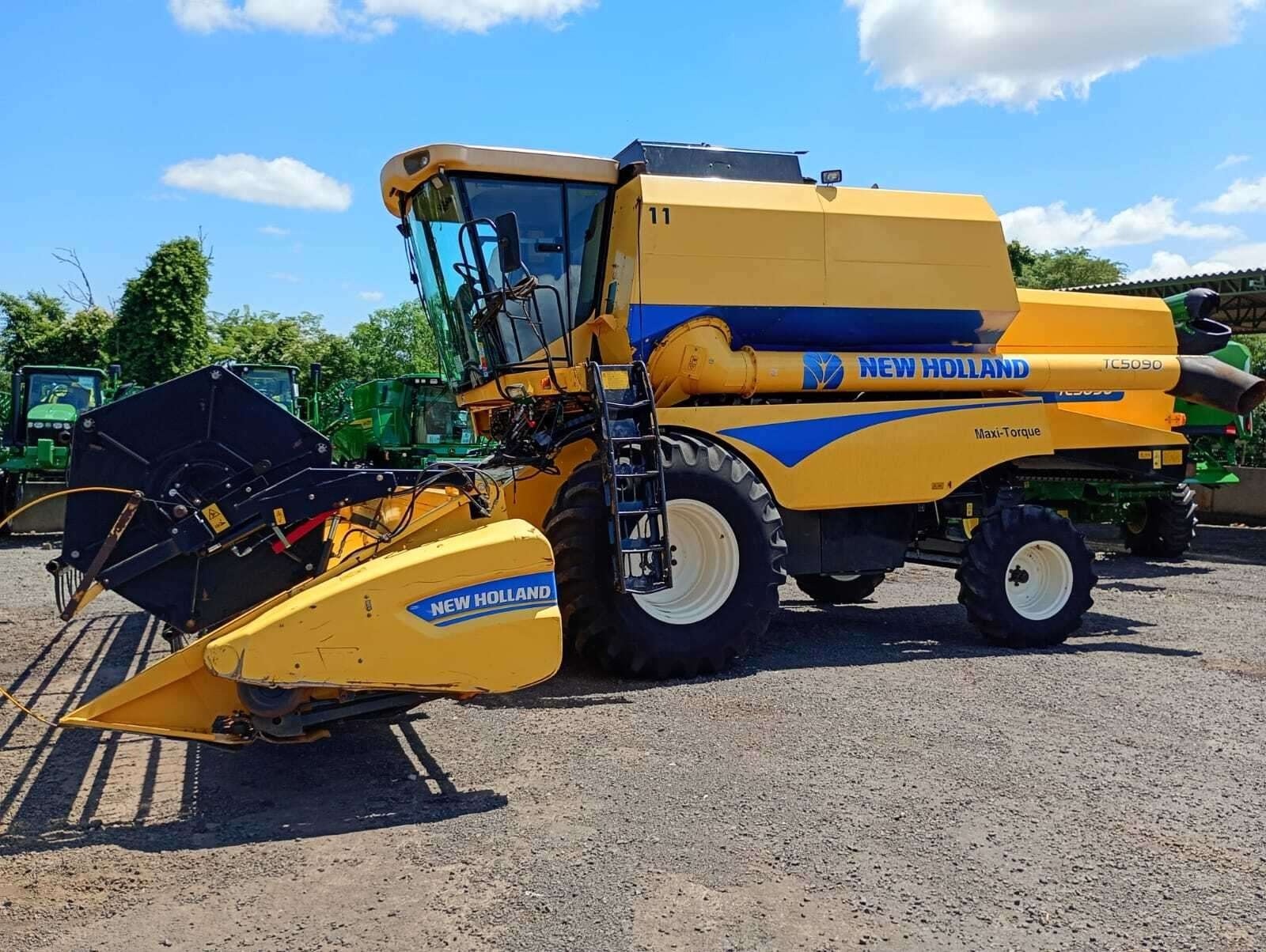 Colheitadeira New Holland TC 5090 ano 2018 - TC 5090 - Máquinas Agrícolas