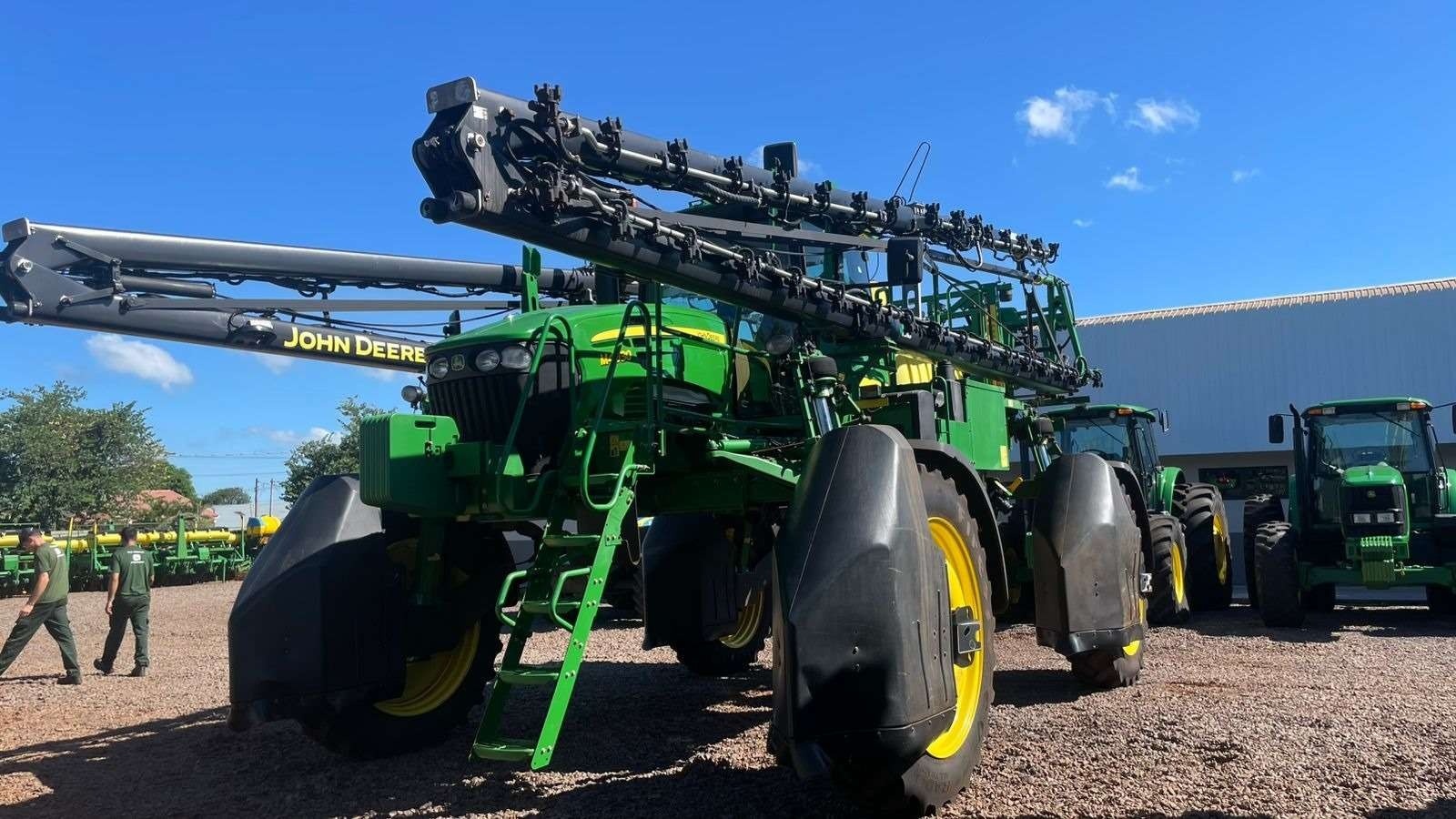 Pulverizador Autopropelido John Deere M4030 ano 2022