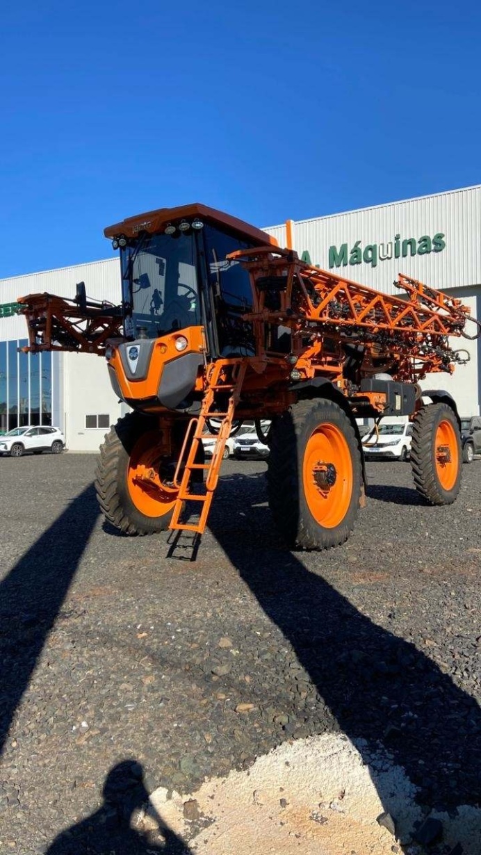 Pulverizador Autopropelido Jacto Uniport 4530 ano 2023