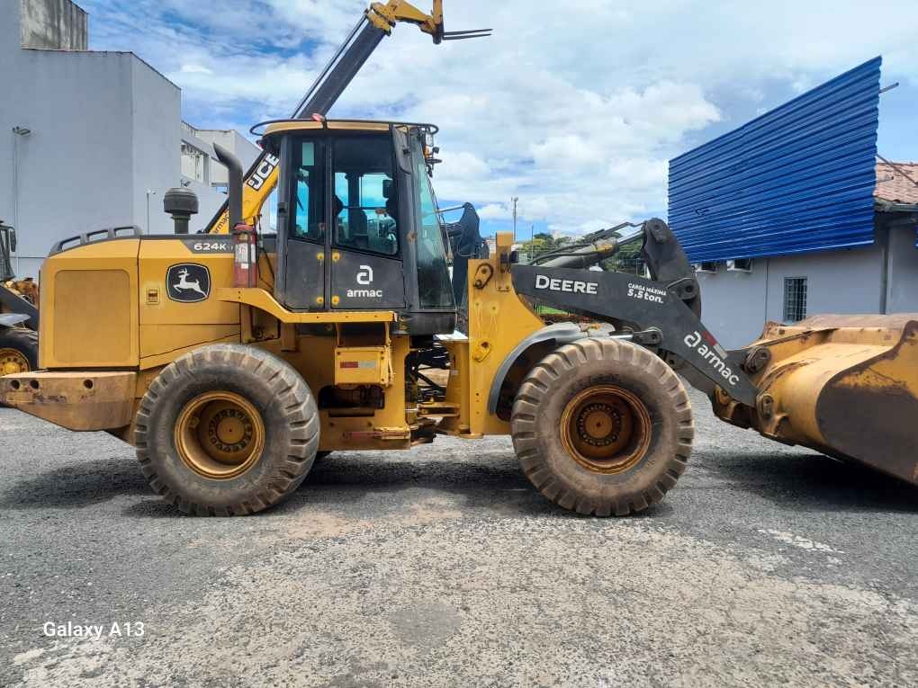 Pá Carregadeira John Deere 624K ano 2023 - 624K - Máquinas de Linha Amarela