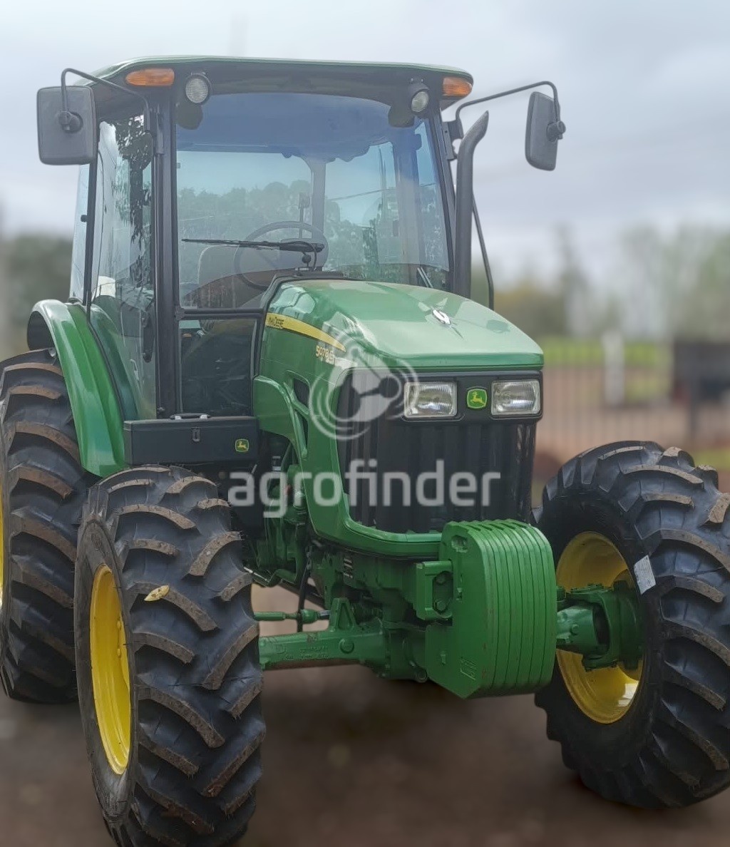 Trator John Deere 5078 E ano 2016 - 5078 E - Máquinas Agrícolas