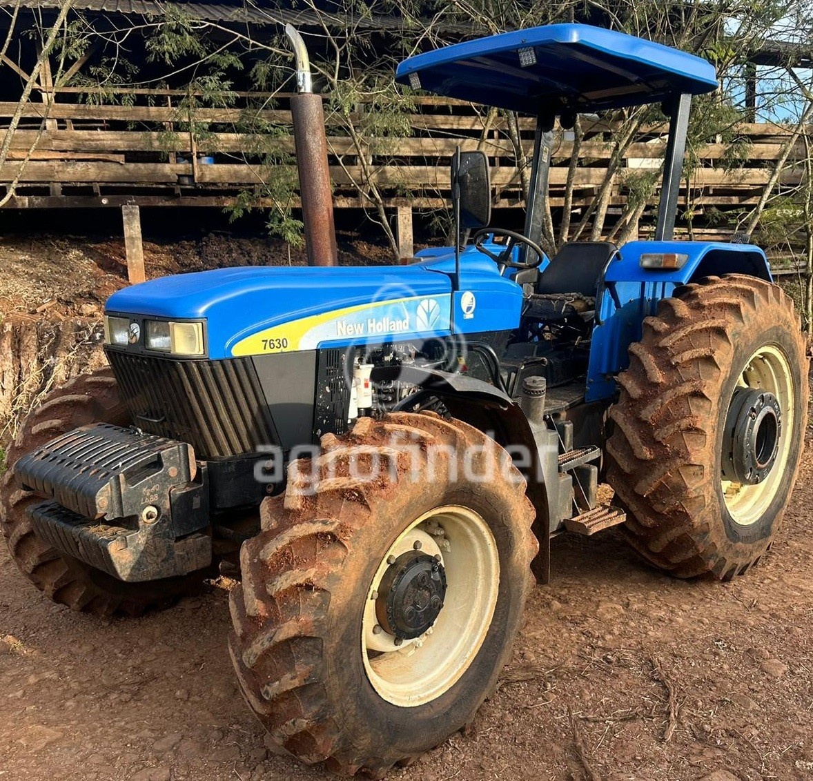 Trator New Holland 7630 ano 2015 - 7630 - Máquinas Agrícolas