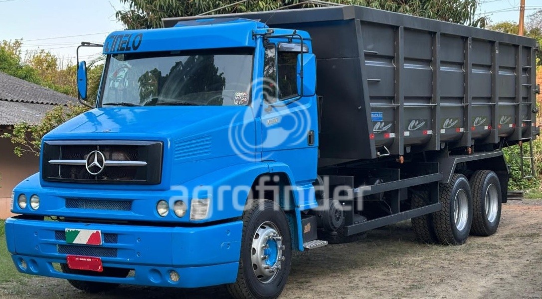 Caminhão Mercedes Benz L1620 ano 2003