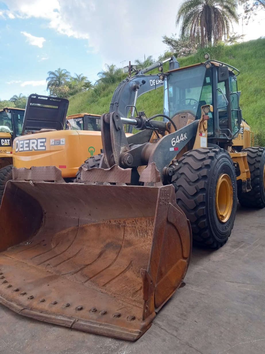 Pá Carregadeira John Deere 644K ano 2020