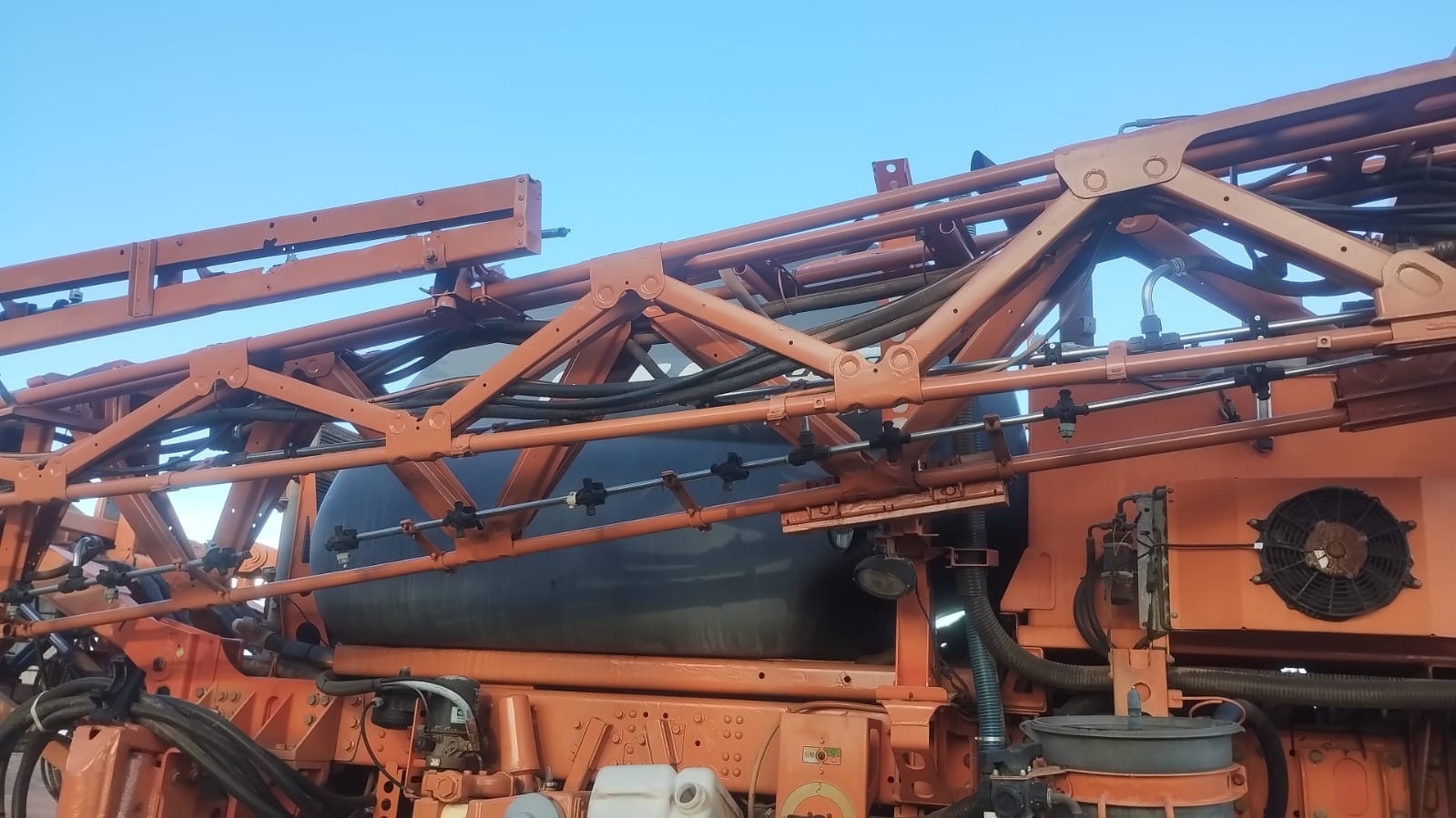 Pulverizador Autopropelido Stara IMPERADOR 3100 ano 2014