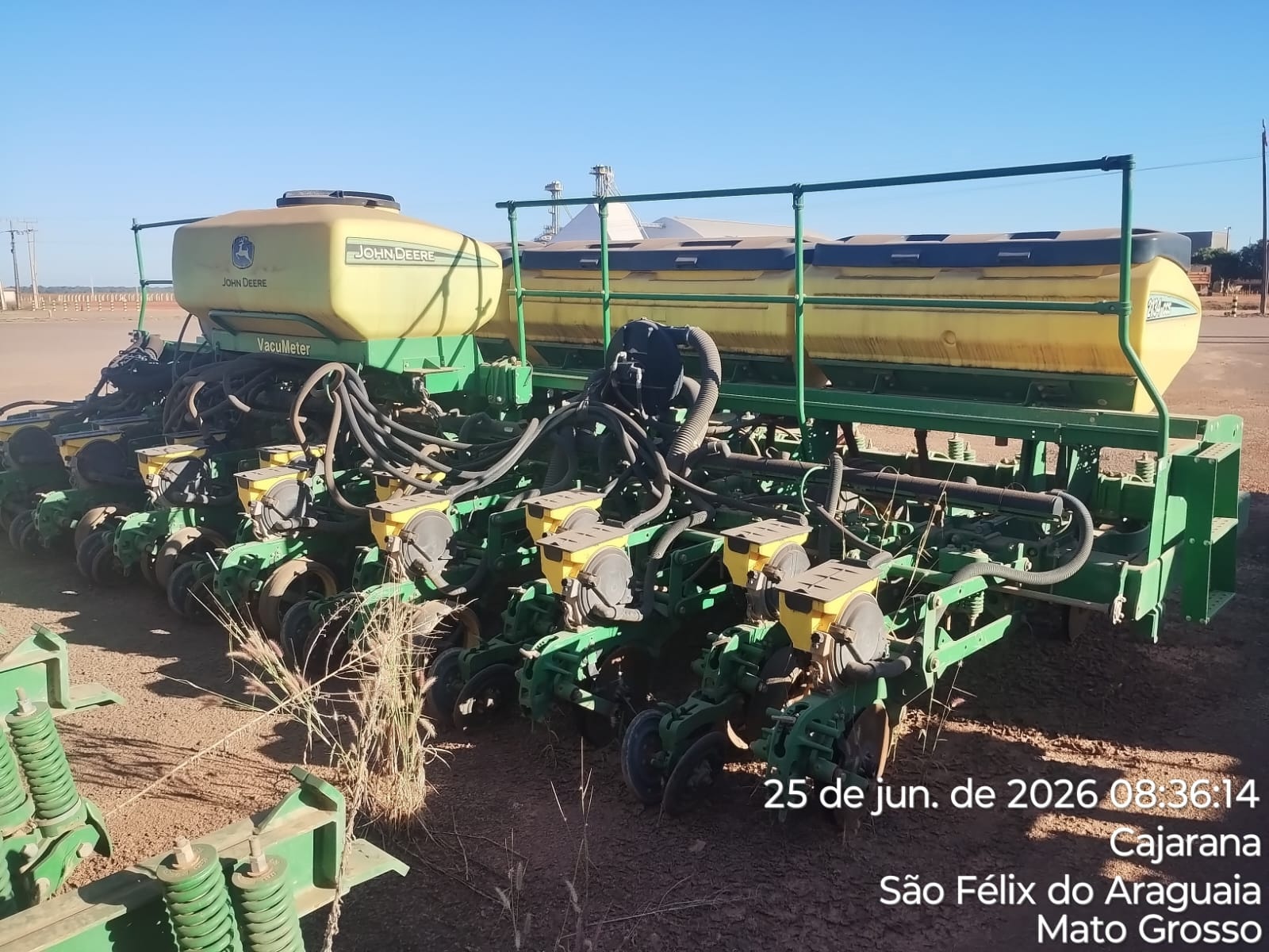 Plantadeira John Deere 2134 ano 2021