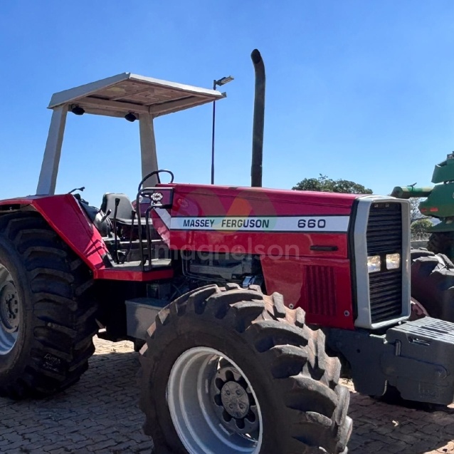 Trator Massey Ferguson MF 660 ano 1994