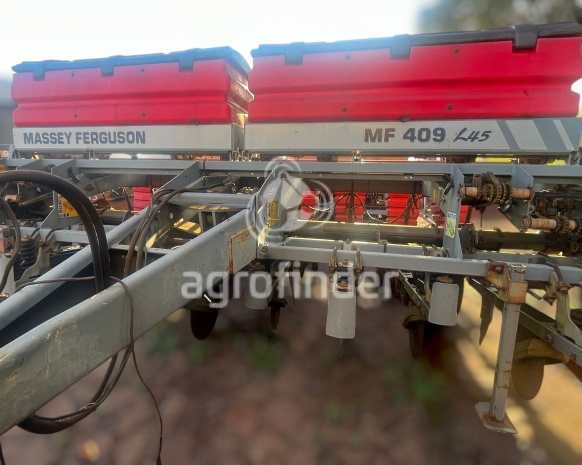 Plantadeira Massey Ferguson MF 409 ano 2013