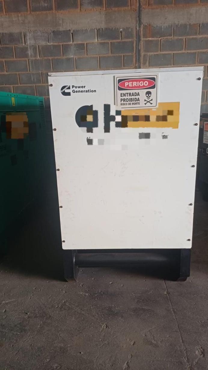 Gerador de Energia Cummins 170 kVA