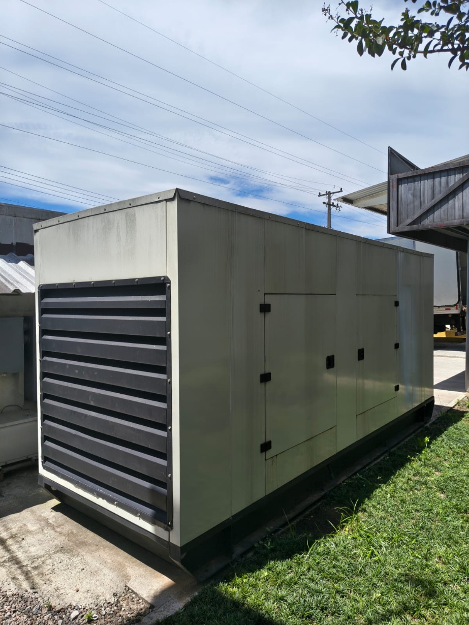 Gerador de Energia STEMAC 360 kVA ano 2011