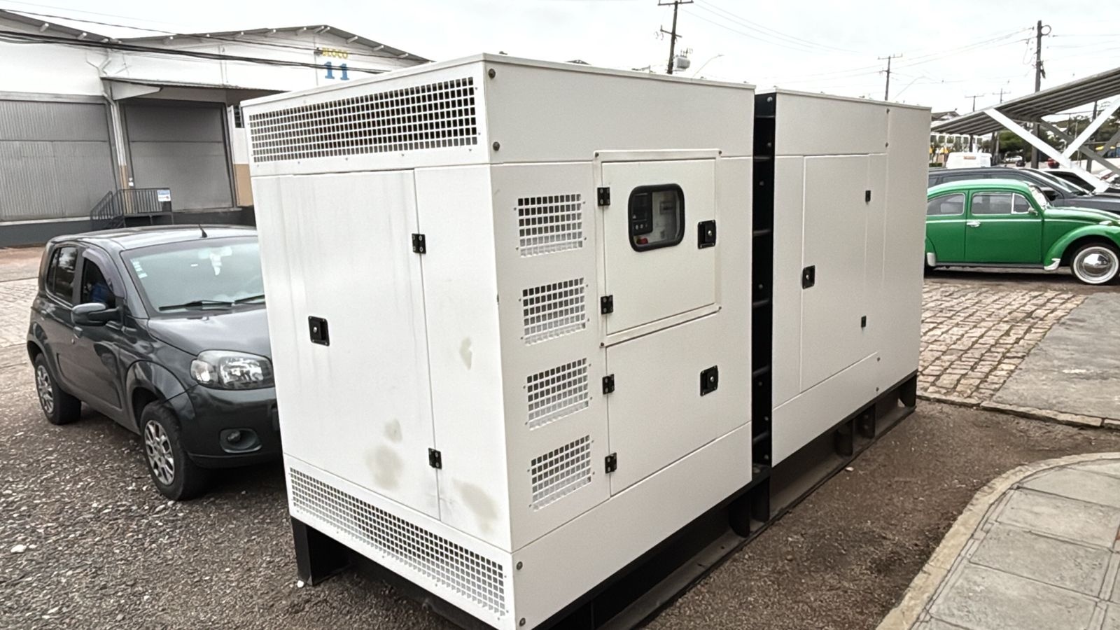 Gerador de Energia Generac 300 kVA ano 2018