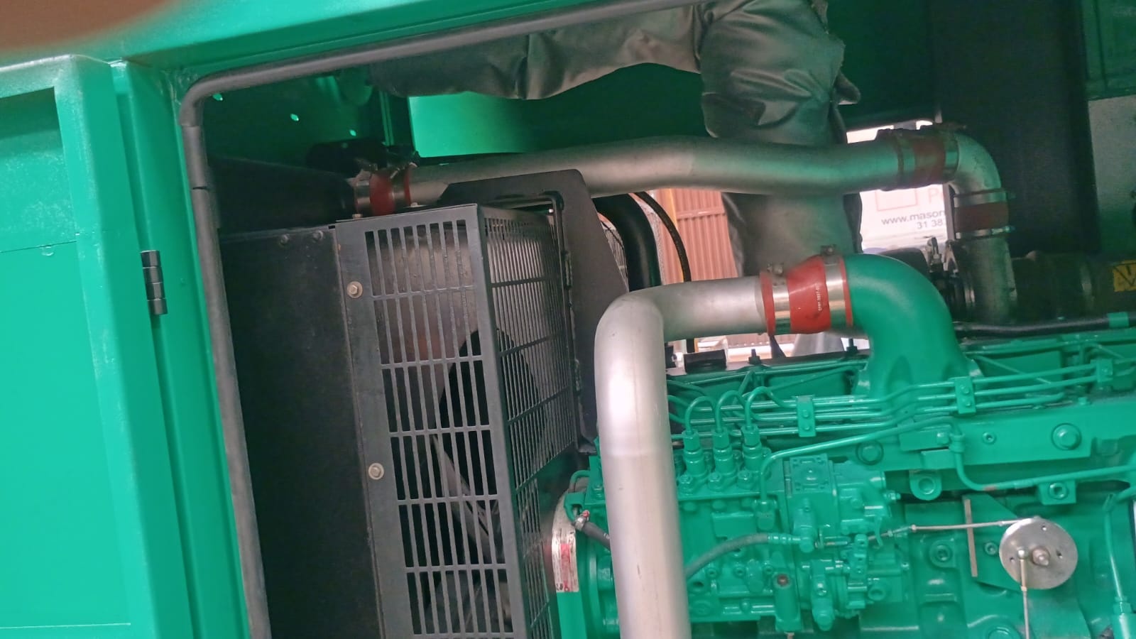 Gerador de Energia Cummins 260 kVA ano 2010