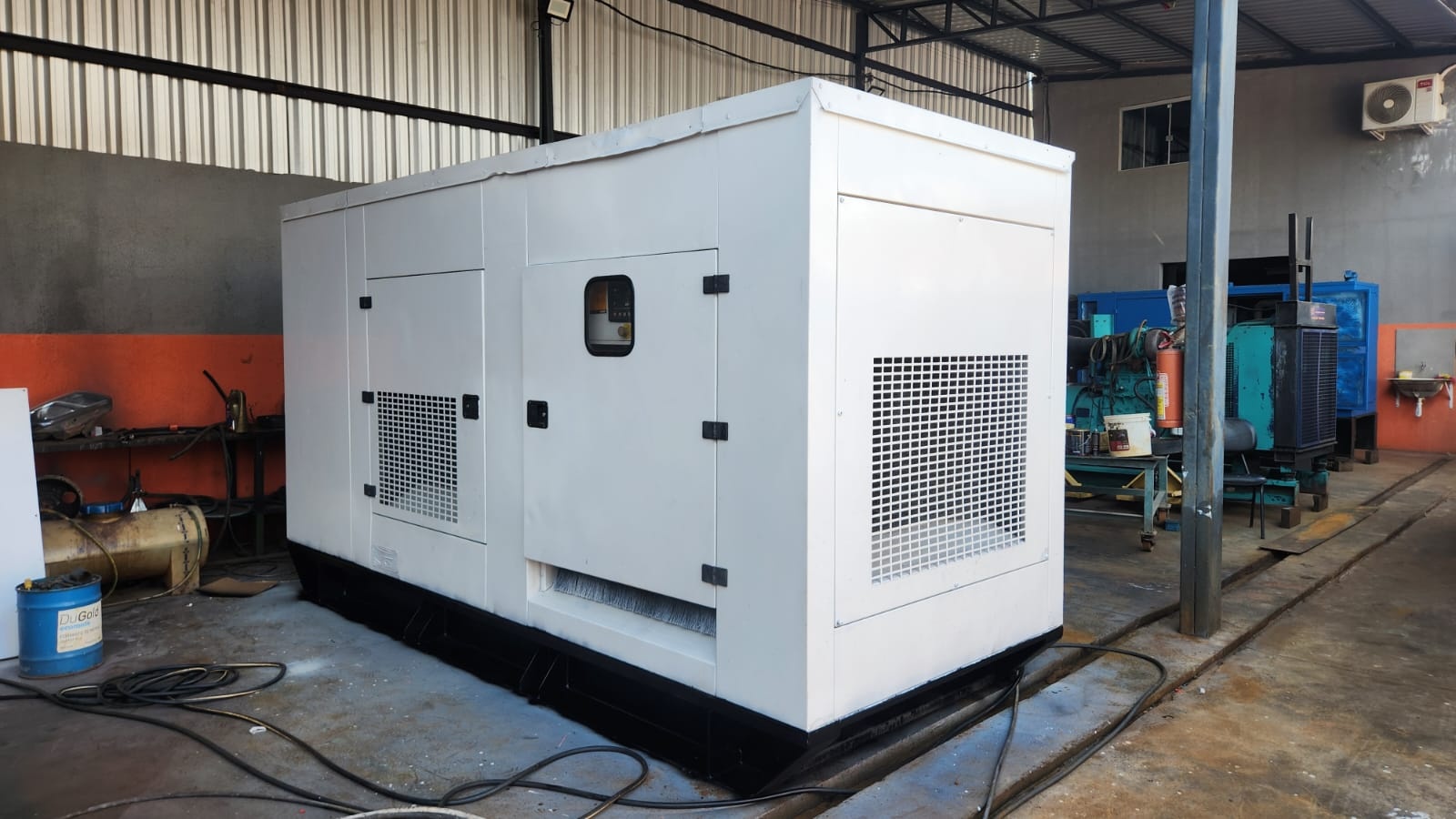 Gerador de Energia STEMAC 360 kVA ano 2012