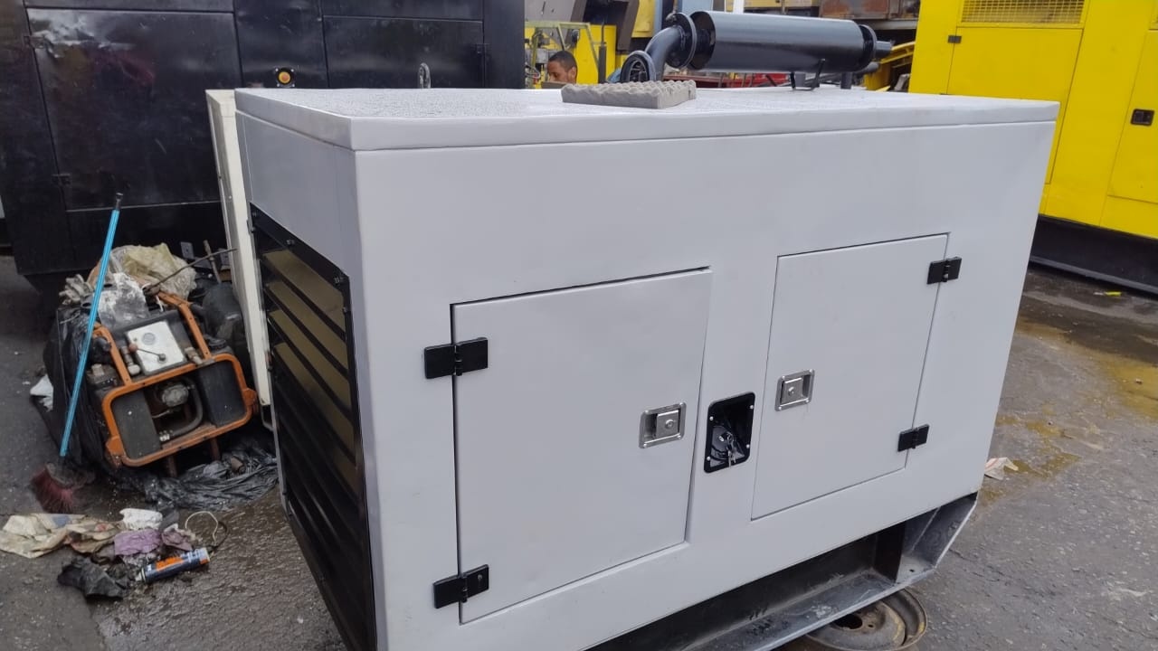 Gerador de Energia STEMAC 40 kVA