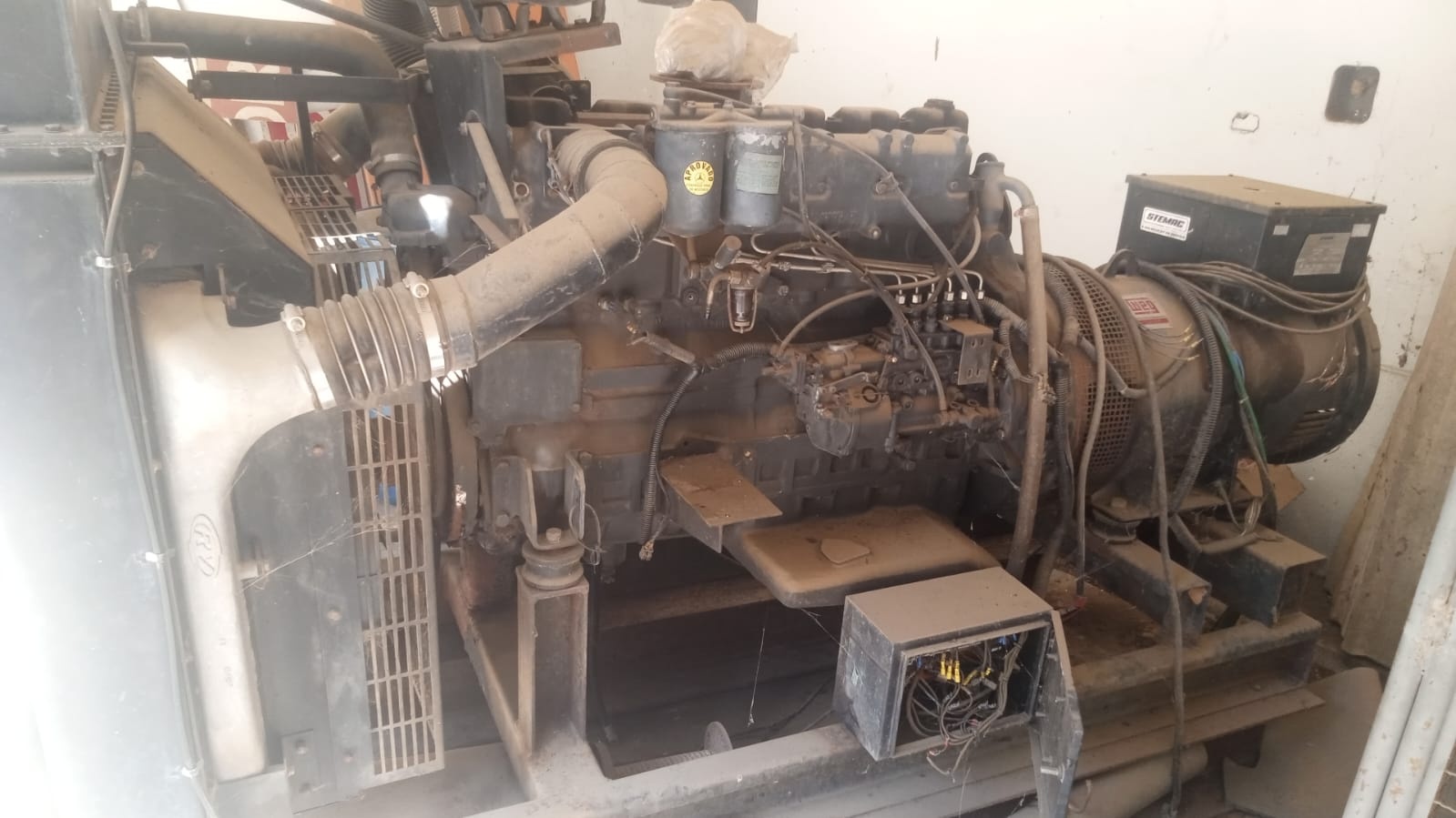 Gerador de Energia STEMAC 300 kVA