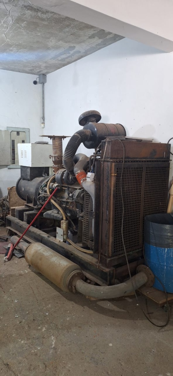 Gerador de Energia STEMAC 300 kVA