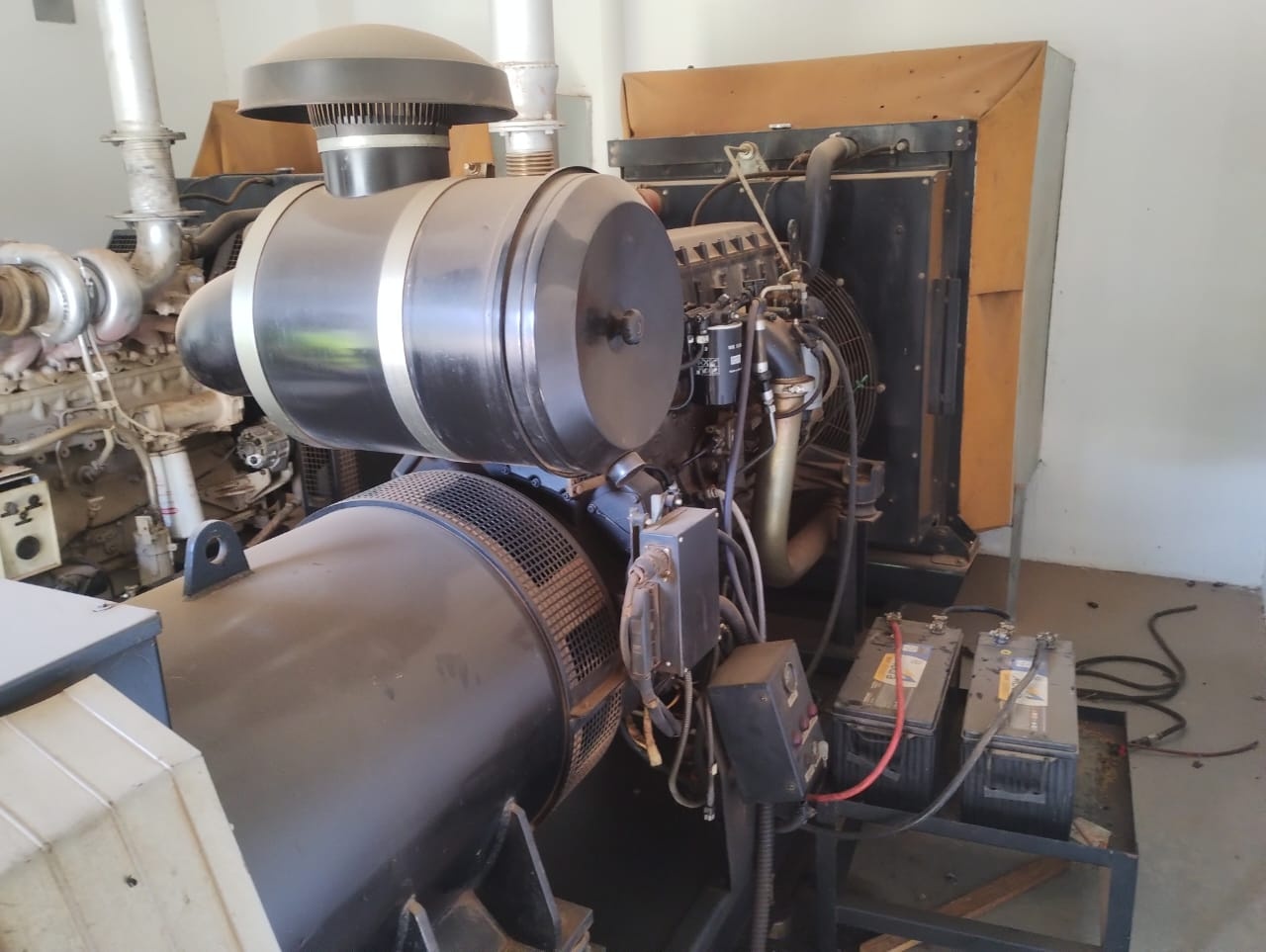 Gerador de Energia Leon Heimer 500 kVA ano 2009